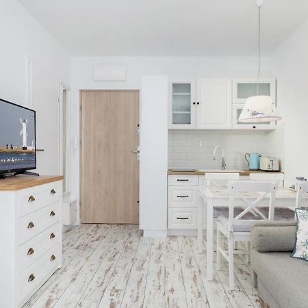 Stylowy Apartament Z Tarasem Swinoujscie Center By Noclegi Renters Exteriör bild