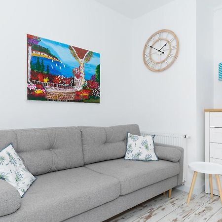 Stylowy Apartament Z Tarasem Swinoujscie Center By Noclegi Renters Exteriör bild