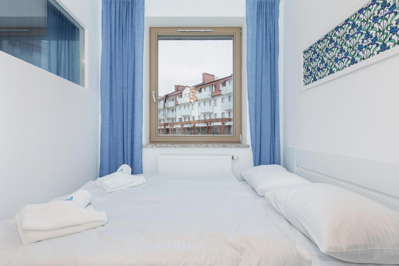 Stylowy Apartament Z Tarasem Swinoujscie Center By Noclegi Renters Exteriör bild