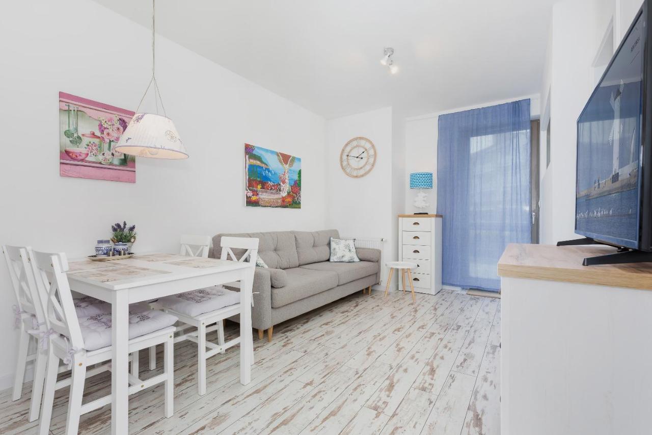 Stylowy Apartament Z Tarasem Swinoujscie Center By Noclegi Renters Exteriör bild